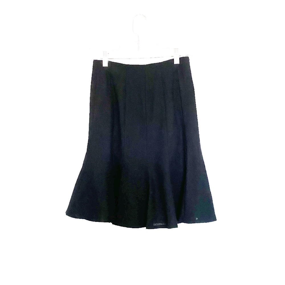 Dana Buchman Black Wool Skirt Classic Fit, Cozy Elegance, Size 4P